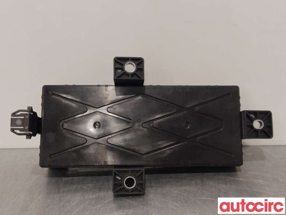 Styreenhet comfort (BCM) til Isuzu D-Max 2021-->> (Type III)  (ISUZU|8976720380)
