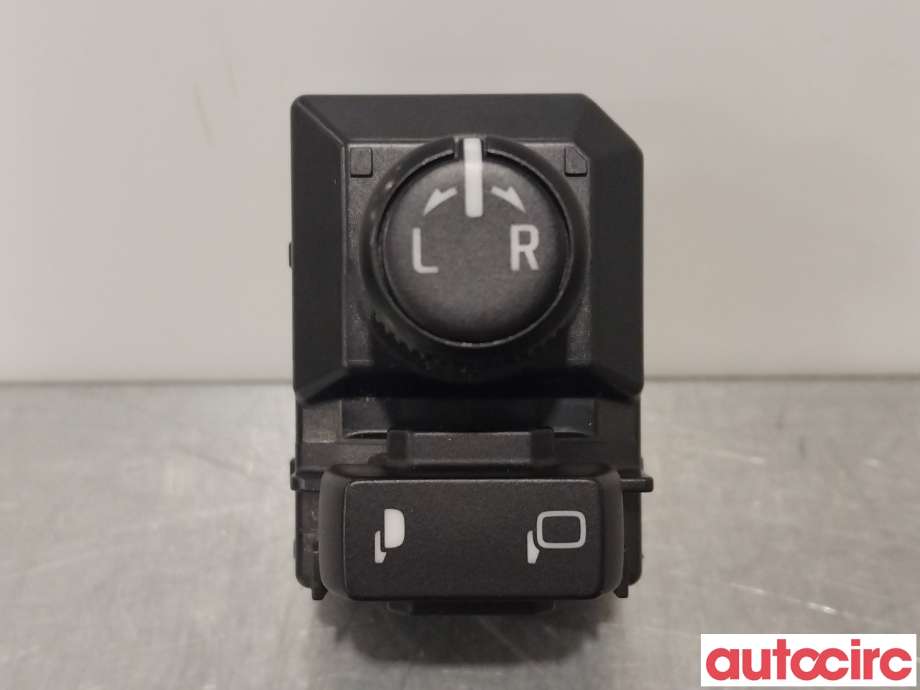 Bryter speil til Isuzu D-Max, 2021-->> (Type III)  (ISUZU|8983945281)