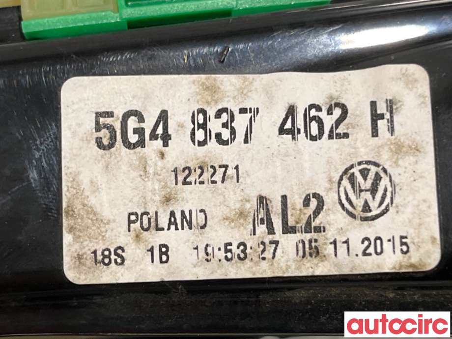 Ruteheis til VW Golf VII 2012-2017 (Fase 1)  (VOLKSWAGEN|5G4837462H|)