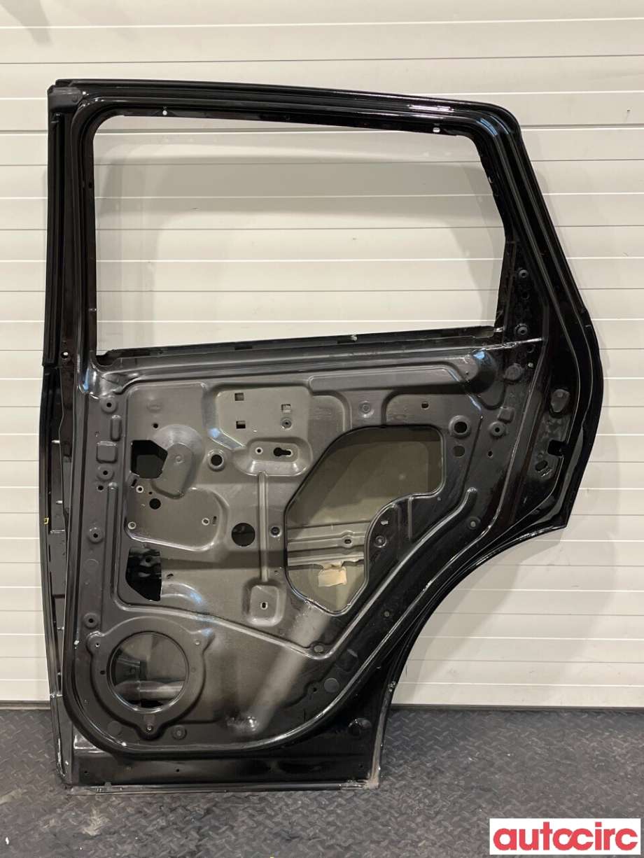 Dør høyre bak til Nissan Qashqai 2010-2014 (Type I, Fase 2)  (NISSAN|H2100JD0MC)