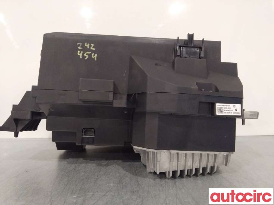 Multimedia display (MCU - Media Controller Unit) til Kia EV6 2021-->>  (KIA|94310CV010)