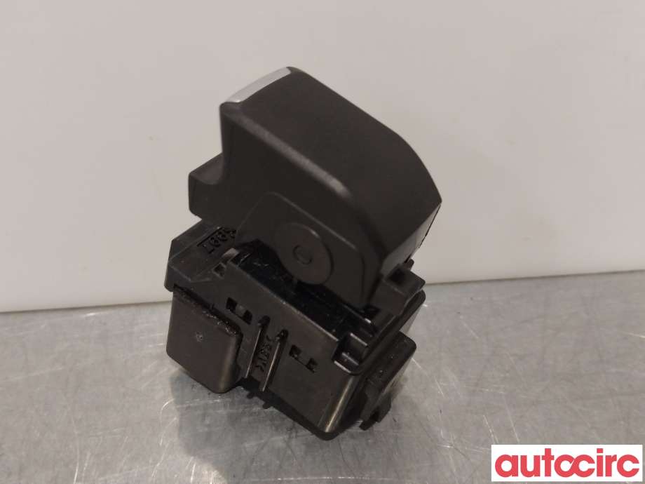 Bryter ruteheis til Isuzu D-Max 2021-->> (Type III) (ISUZU|8974724560|)