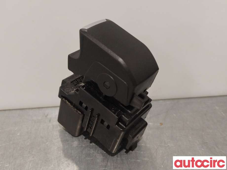 Bryter ruteheis til Isuzu D-Max 2021-->> (Type III) (ISUZU|8974724560|)
