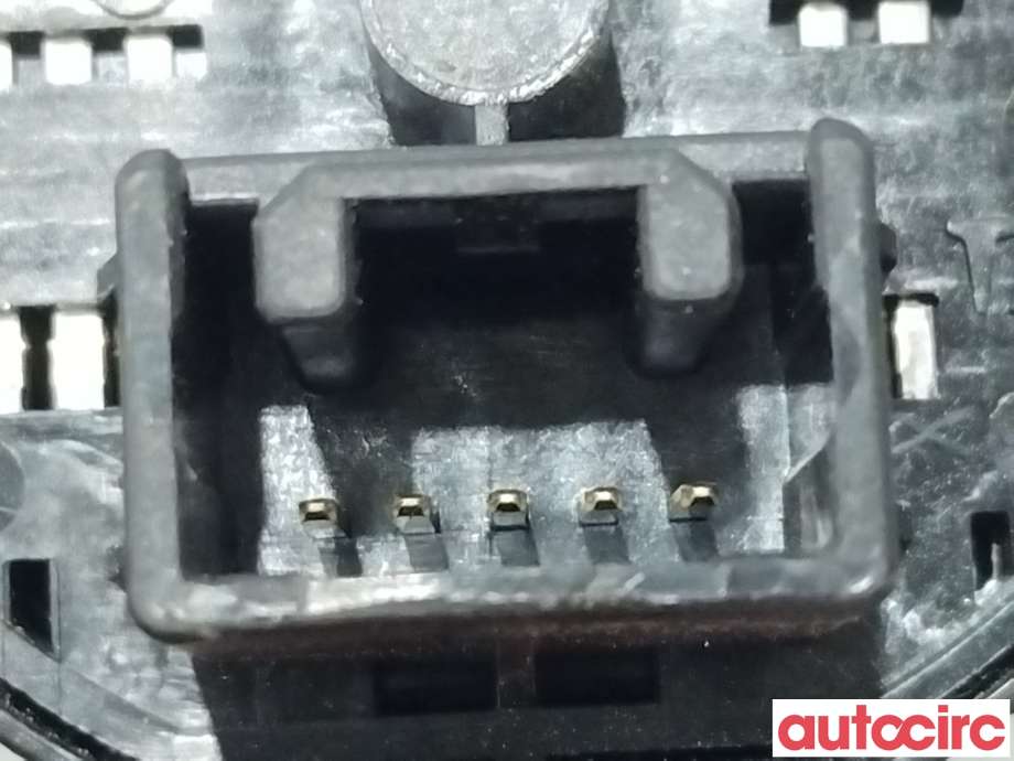 Bryter diverse til Isuzu D-Max 2021-->> (Type III)  (ISUZU|8983945300|)