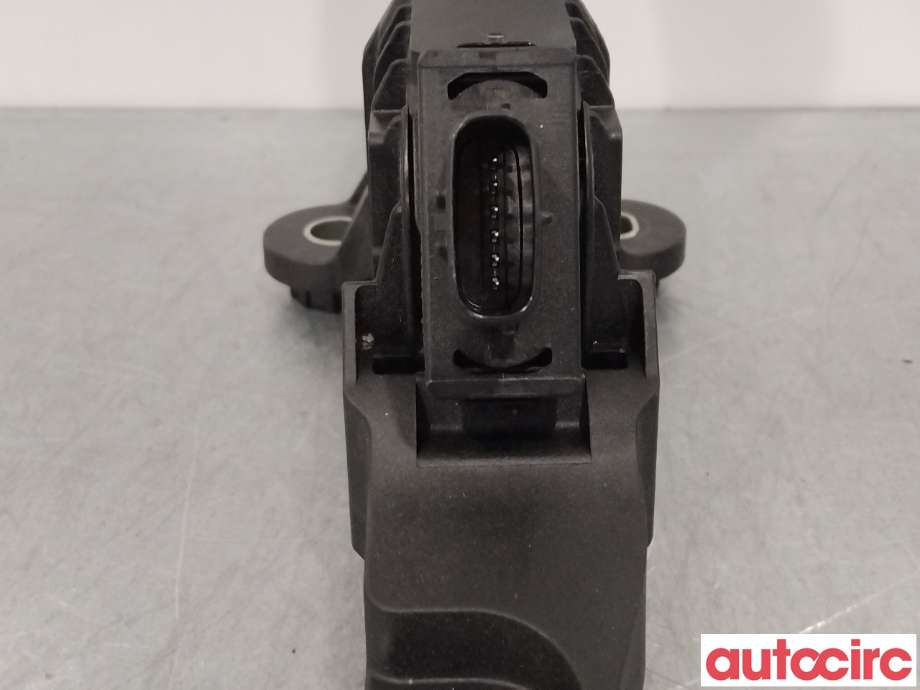 Pedal gass til Kia EV6 2021-->>  (KIA|32700KL100)