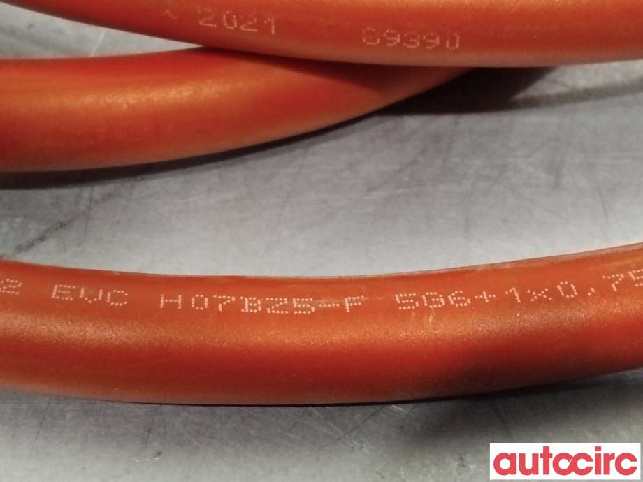 Batterilader kabel til Kia EV6 2021-->>  (KIA|NONR|480V-32A3PH|H07BZ5-F)