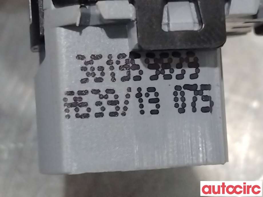 Bryter start/stopp til VW Passat 2015-2019 (Fase 1) (B8) (B8) (VOLKSWAGEN|3G1959839)