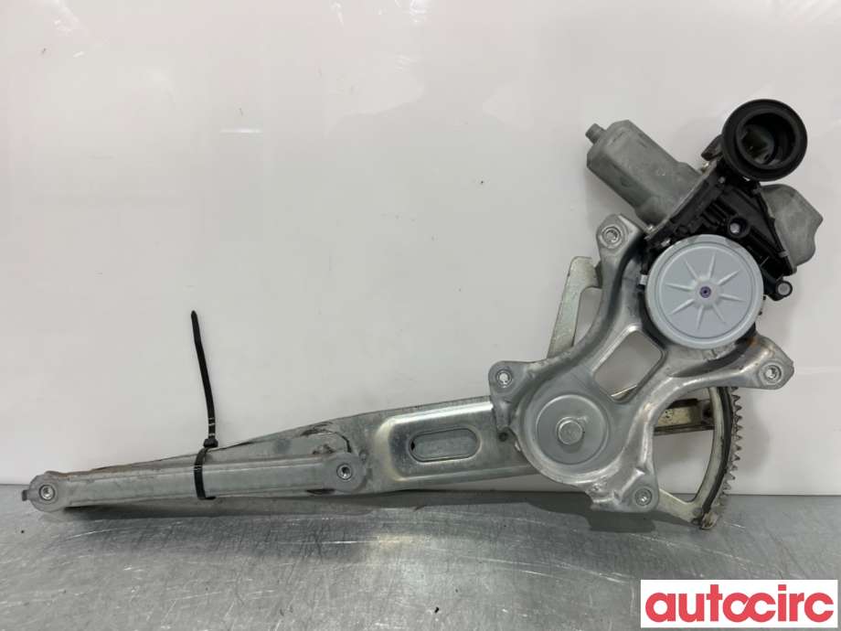 Ruteheis venstre foran til Toyota Urban Cruiser 2009-2014  (TOYOTA|8572030340|062020-1243|85720-30340)