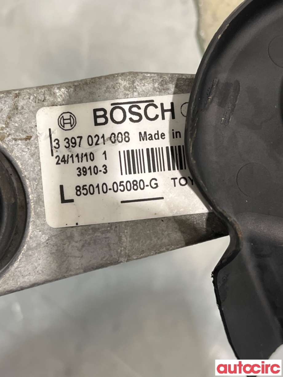 Viskermotor frontrute til Toyota Avensis 2009-2015 (Type III, Fase 1)  (TOYOTA|8501005080|0390241642|85110-05070)