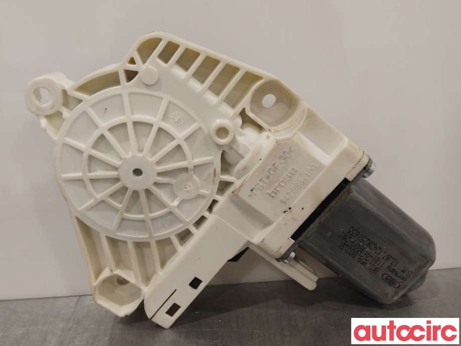 Ruteheis høyre foran til Audi Q3 2011-2014 (Type I, Fase 1) (AUDI|8K0959802B|)