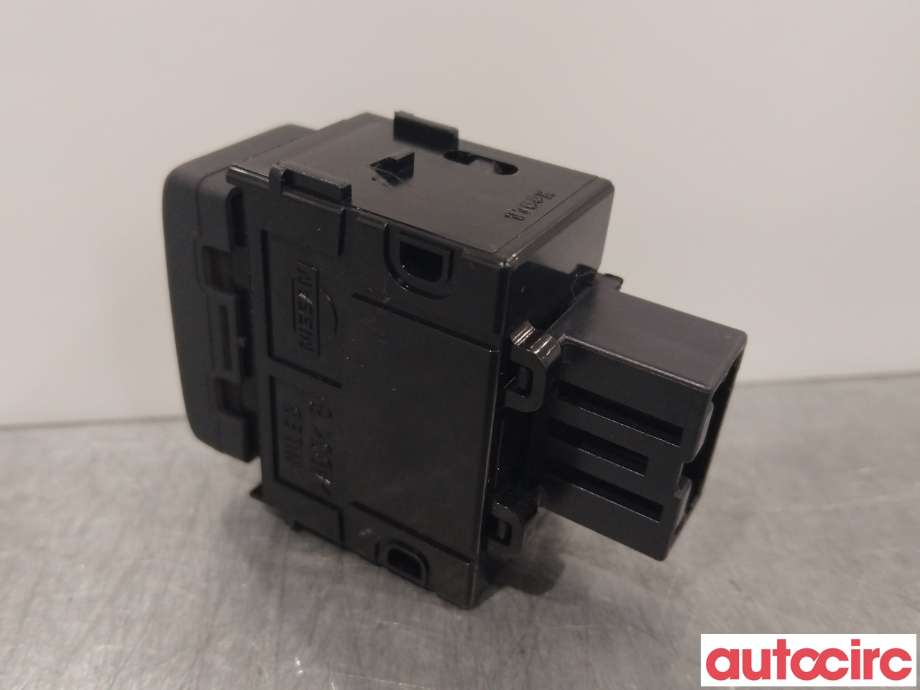 Bryter Antispinn til Nissan Qashqai 2010-2014 (Type I, Fase 2)  (NISSAN|251451GR0A|)