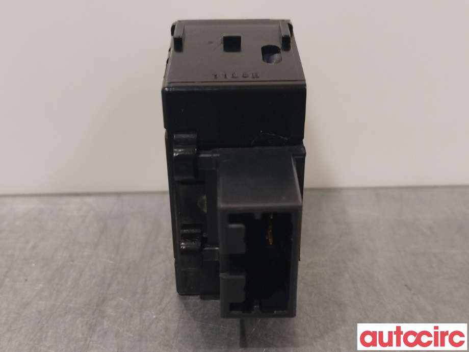 Bryter Antispinn til Nissan Qashqai 2010-2014 (Type I, Fase 2)  (NISSAN|251451GR0A|)