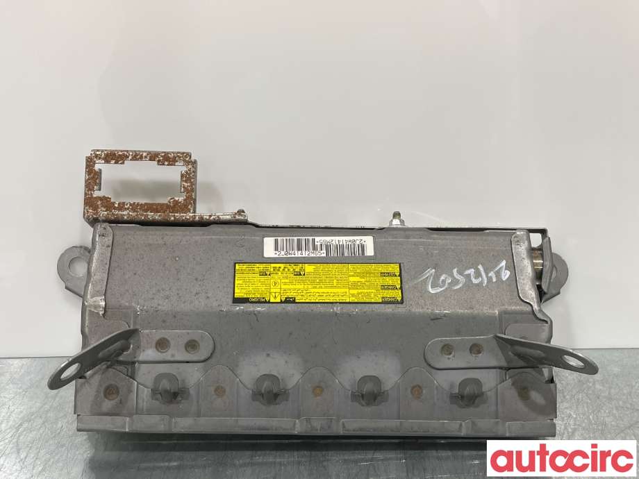 Airbag kne til Toyota Avensis 2009-2015 (Type III, Fase 1)  (TOYOTA|7390005030C0)