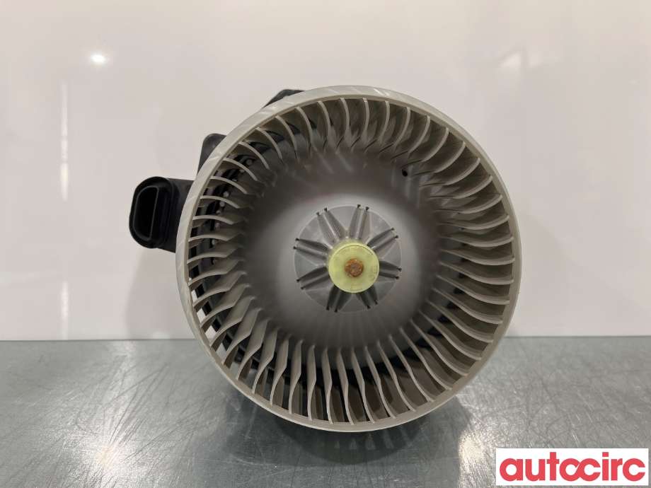 Varmeapparat motor til Toyota Avensis 2009-2015 (Type III, Fase 1)  (TOYOTA|8710302150|AV272700-8103)