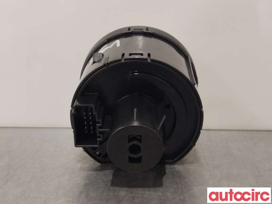 Bryter lys til VW Golf VII 2012-2017 (Fase 1)  (VOLKSWAGEN|5G0941431BD)