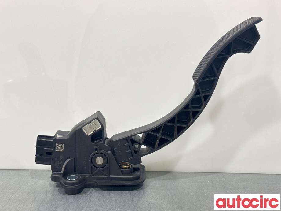 Pedal gass til Mitsubishi Outlander 2015-->> (Type III, Fase 2)  (MITSUBISHI|1600A116|15189C)