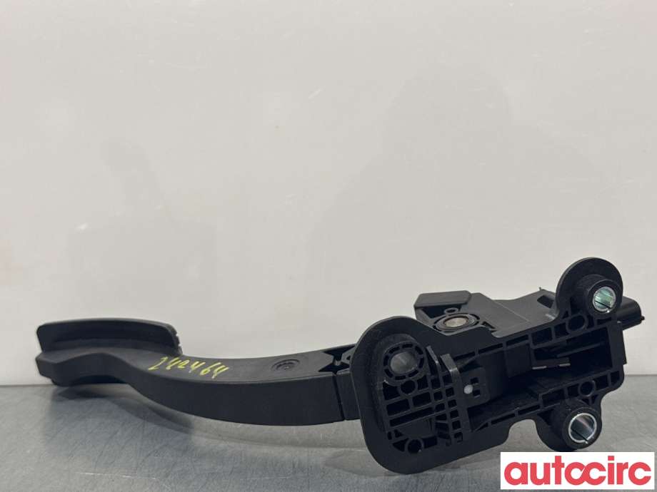 Pedal gass til Mitsubishi Outlander 2015-->> (Type III, Fase 2)  (MITSUBISHI|1600A116|15189C)