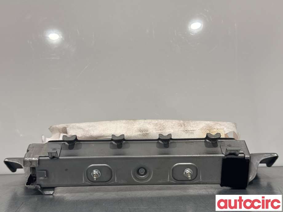 Airbag kne til Mitsubishi Outlander 2015-->> (Type III, Fase 2)  (MITSUBISHI|7030A316XB|7030A-31653|)