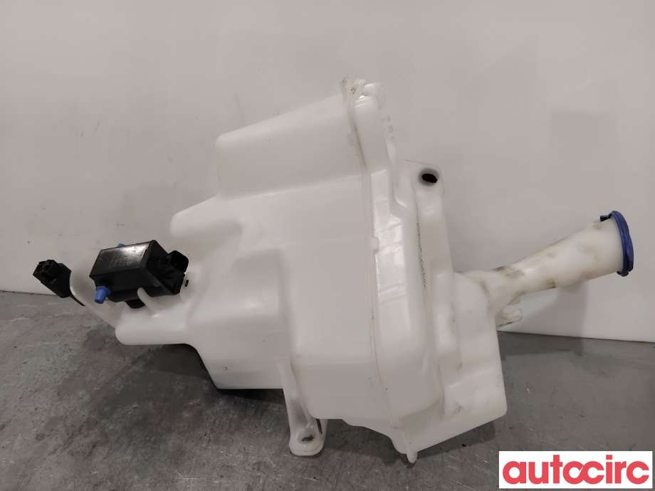Spylertank til Hyundai i30 2012-2017 (Type II) (HYUNDAI|98610A6010||98610-A6000)