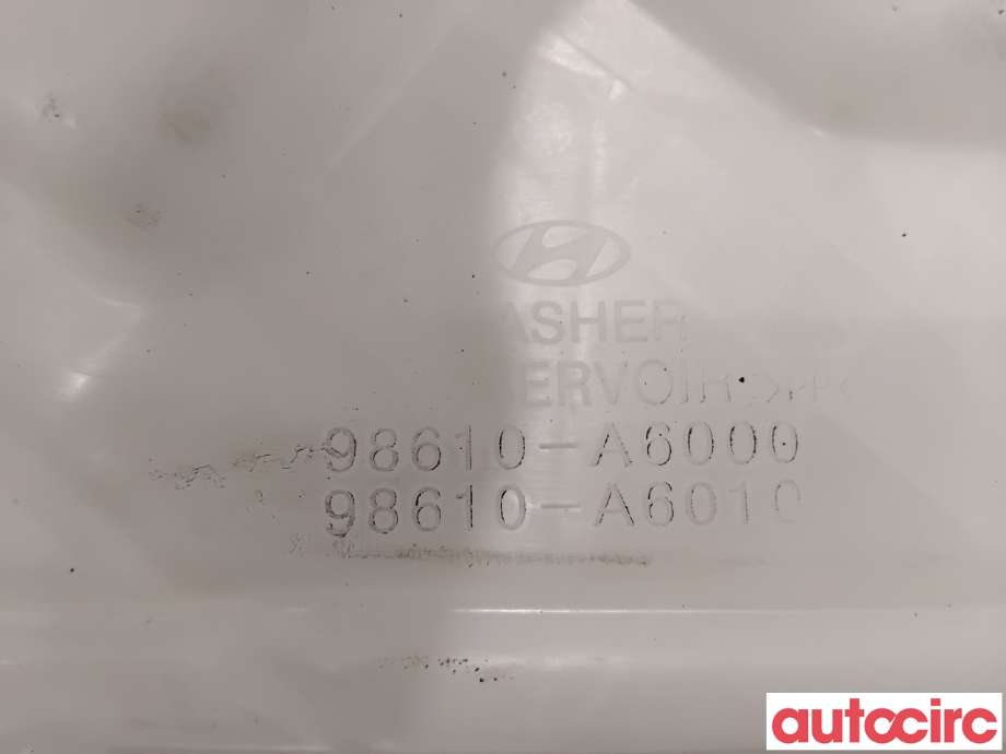 Spylertank til Hyundai i30 2012-2017 (Type II) (HYUNDAI|98610A6010||98610-A6000)