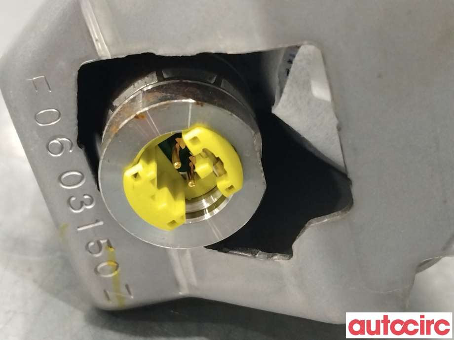 Airbag kne til Toyota Corolla 2019-->>  (TOYOTA|7390002210C0|)