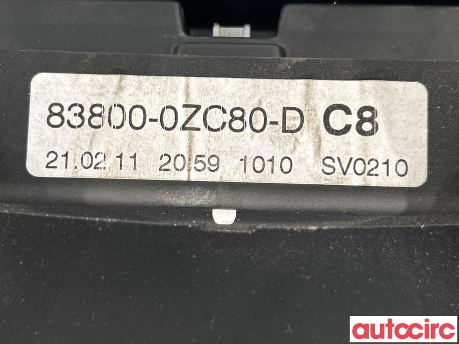 Instrumentpanel til Toyota Auris 2010-2012 (Type I, Fase 2)  (TOYOTA|838000ZC80)