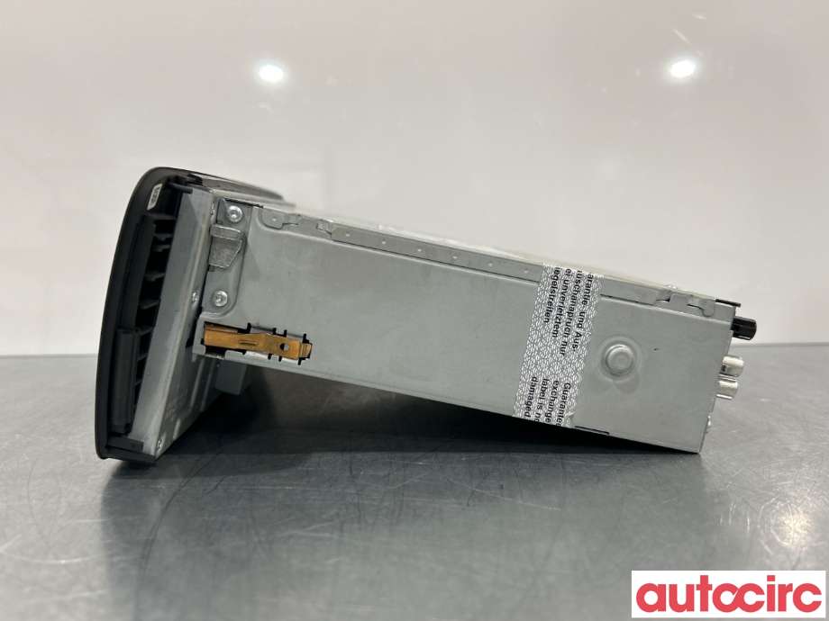 Bilstereo til Audi Q3 2011-2014 (Type I, Fase 1) (AUDI|8U0035192EX|8U0035192E|8U0035192D)
