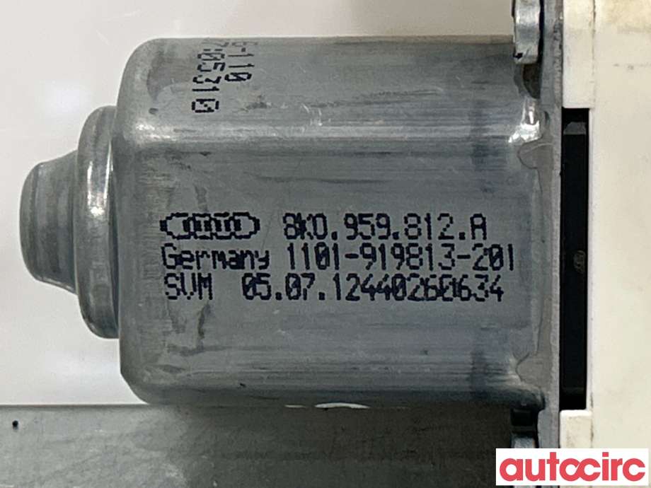 Ruteheis høyre bak til Audi Q3 2011-2014 (Type I, Fase 1) (AUDI|8K0959812A|)
