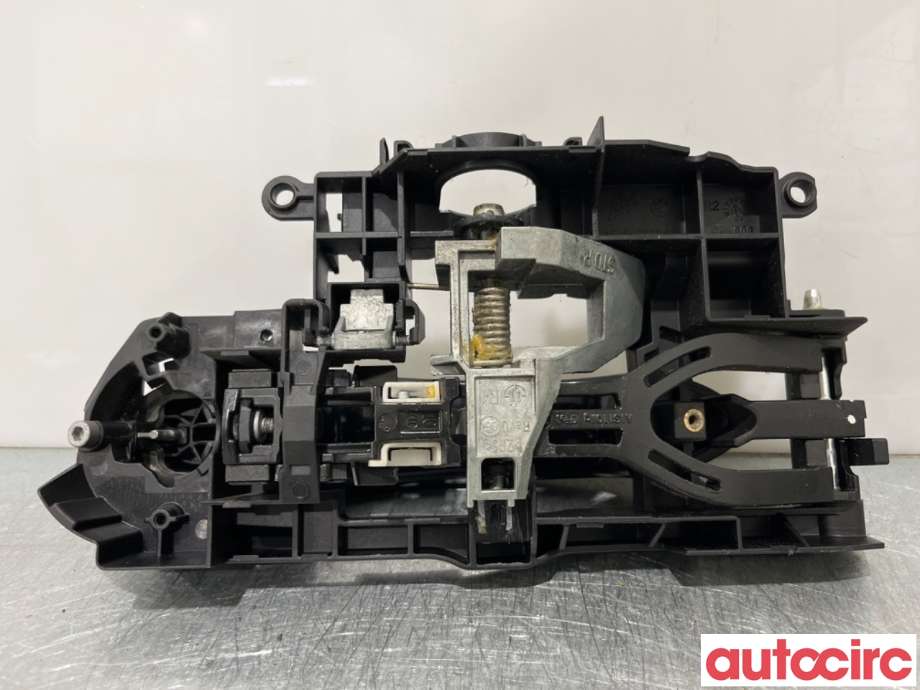 Dørhåndtak utv høyre bak til BMW 5-Serie 2010-2017 (F10/F11) (F10/F11) (BMW|51227276242||51217175650)