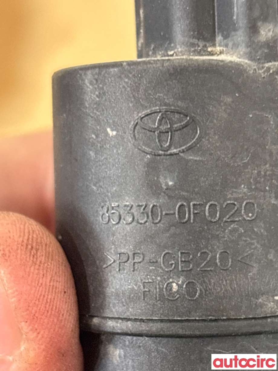 Spylerpumpe bak til Toyota Verso 2009-2016 (Type III)  (TOYOTA|853300F020|85330-0F020)