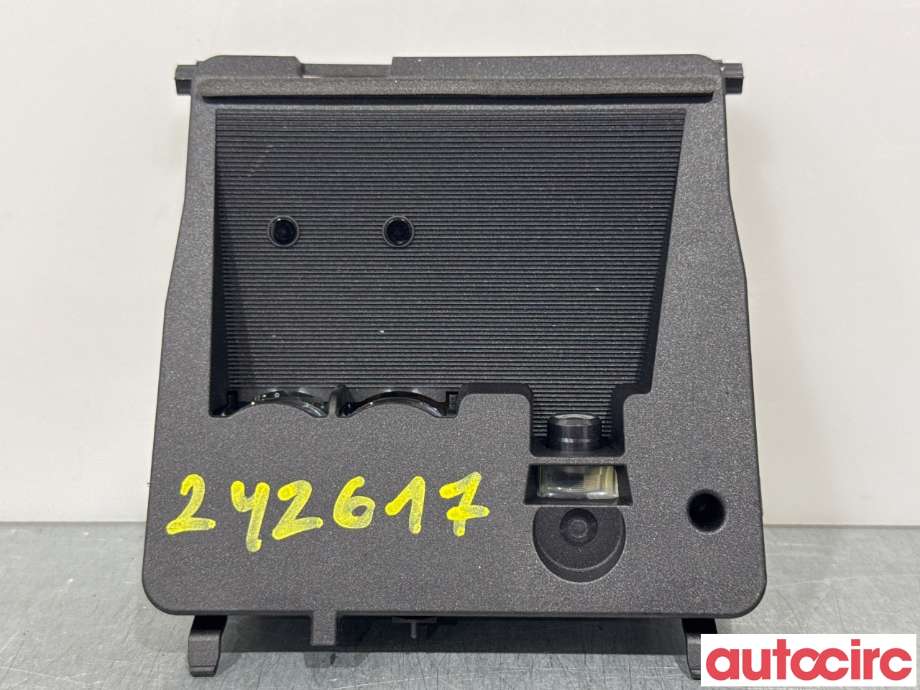 Kamera til Toyota Yaris 2014-2020 (Type III, Fase 2)  (TOYOTA|881810D020||88181-0D020)
