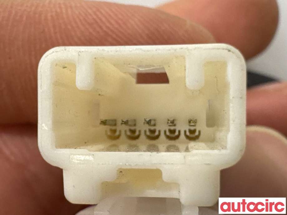 Speil innvendig til Toyota Yaris 2014-2020 (Type III, Fase 2)  (TOYOTA|878100D100||87810-0D100)