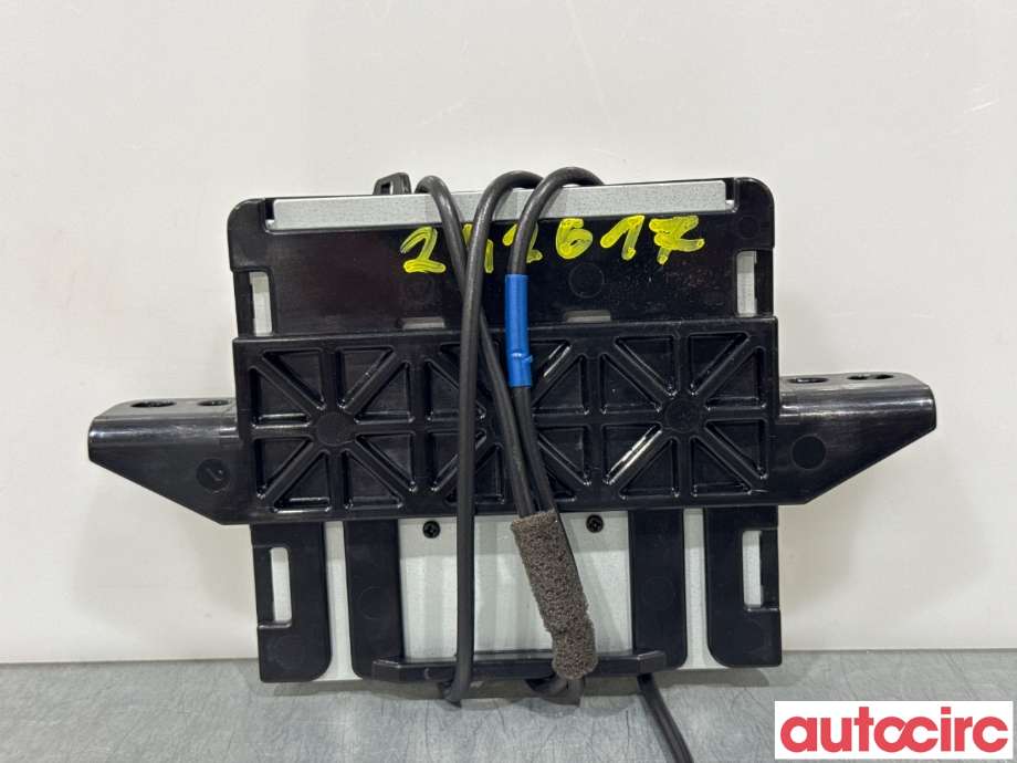 Bilstereo navigasjon til Toyota Yaris 2014-2020 (Type III, Fase 2)  (TOYOTA|868600D020||86860-0D020)