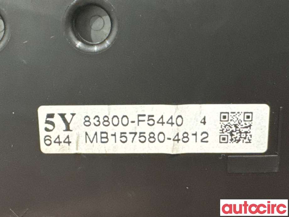Instrumentpanel til Toyota Yaris 2014-2020 (Type III, Fase 2) (TOYOTA|83800F5440|MB157580-4812|83800F5441)