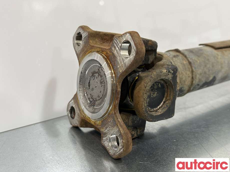 Mellomaksel fremre til BMW 3-Serie 1998-2005 (E46) (E46) (BMW|26207525969|)