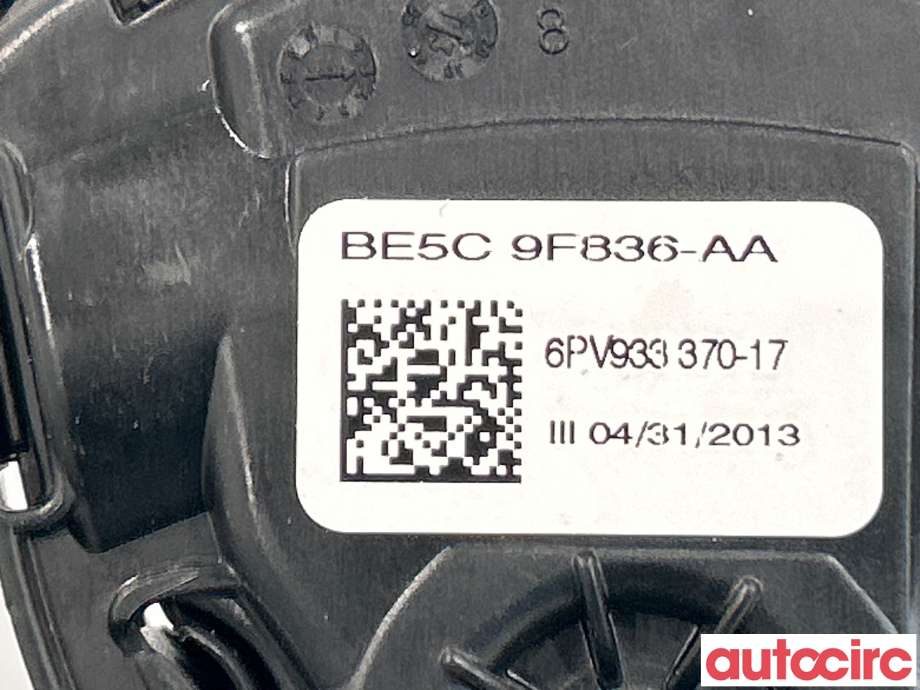 Pedal gass til Tesla Model S 2013-2016 (Fase 1) (TESLA|1005307-00-A|6PV933-370-17)