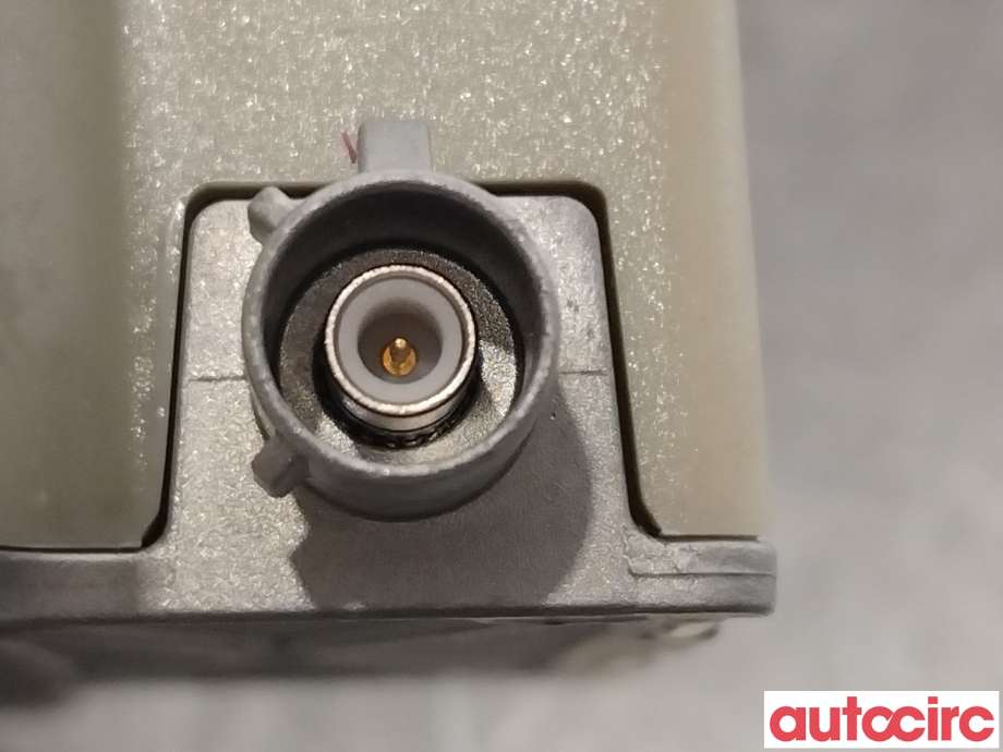 Antenne forsterker til BMW X3 2010-2017 (F25) (F25) (BMW|65206935024|6935024)