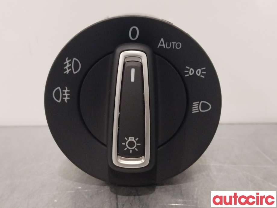 Bryter lys til VW Golf VII 2012-2017 (Fase 1) (VOLKSWAGEN|5G0941431BD)
