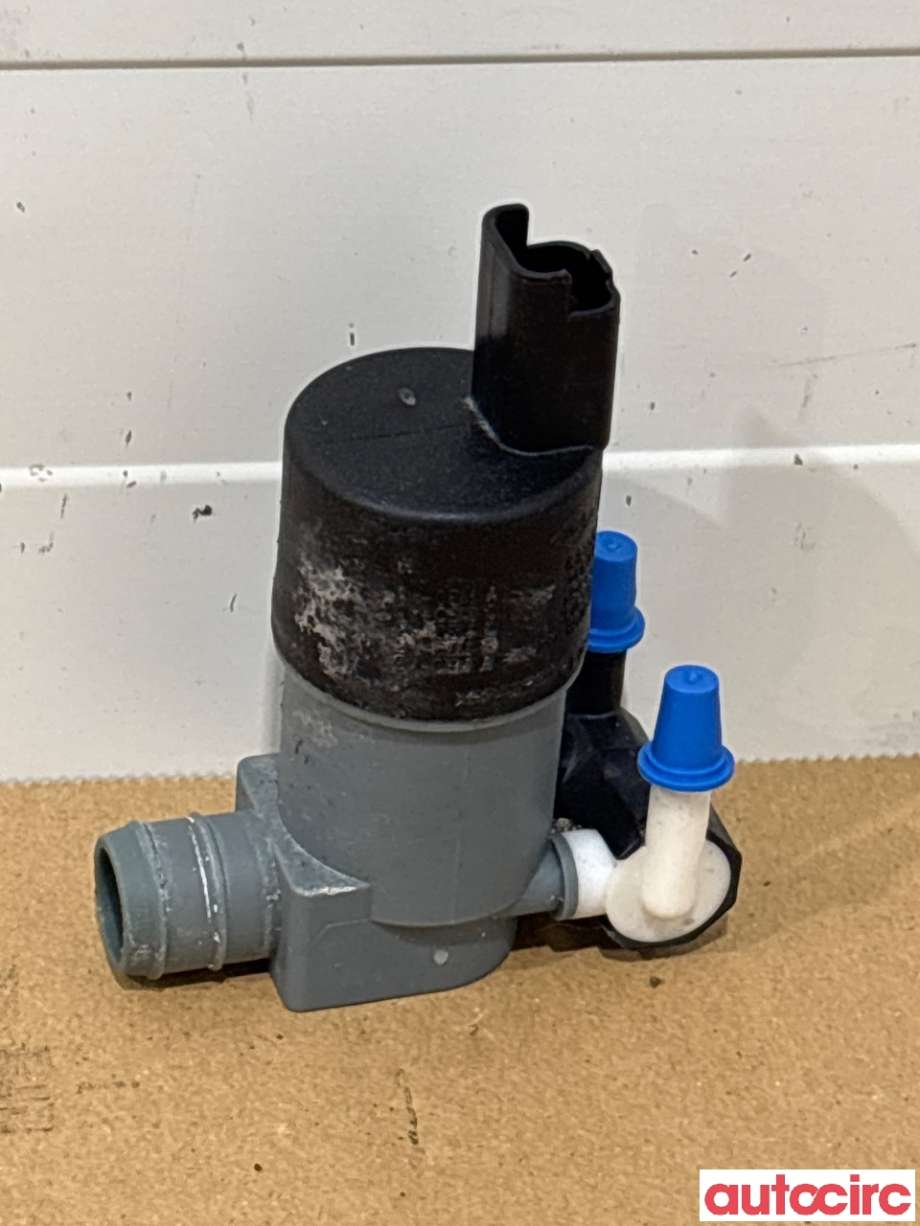Spylerpumpe foran til Nissan Qashqai, 2014-2021 (Type II)  (NISSAN|28920BU010)