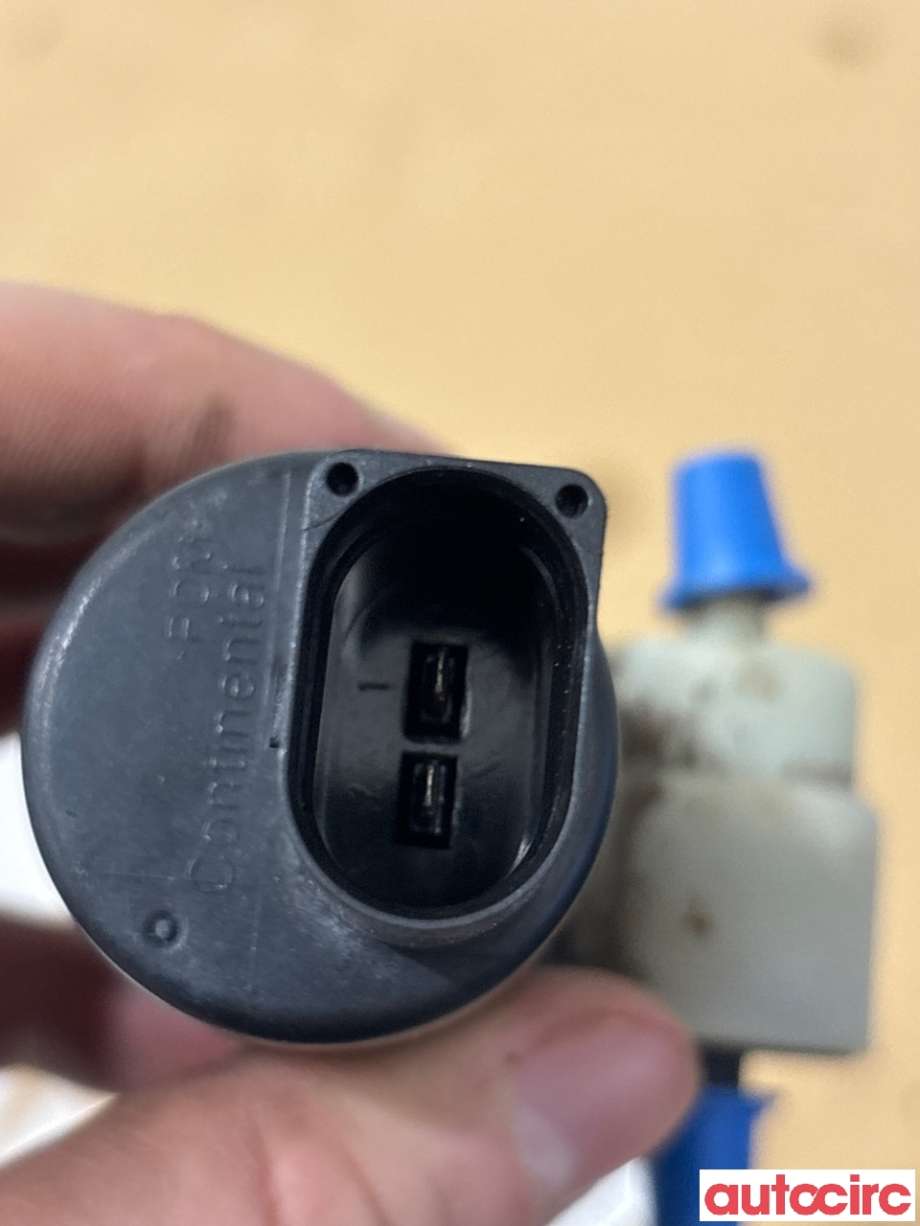 Spylerpumpe foran til VW Passat 2011-2015 (B7) (B7) (VOLKSWAGEN|1K6955651)
