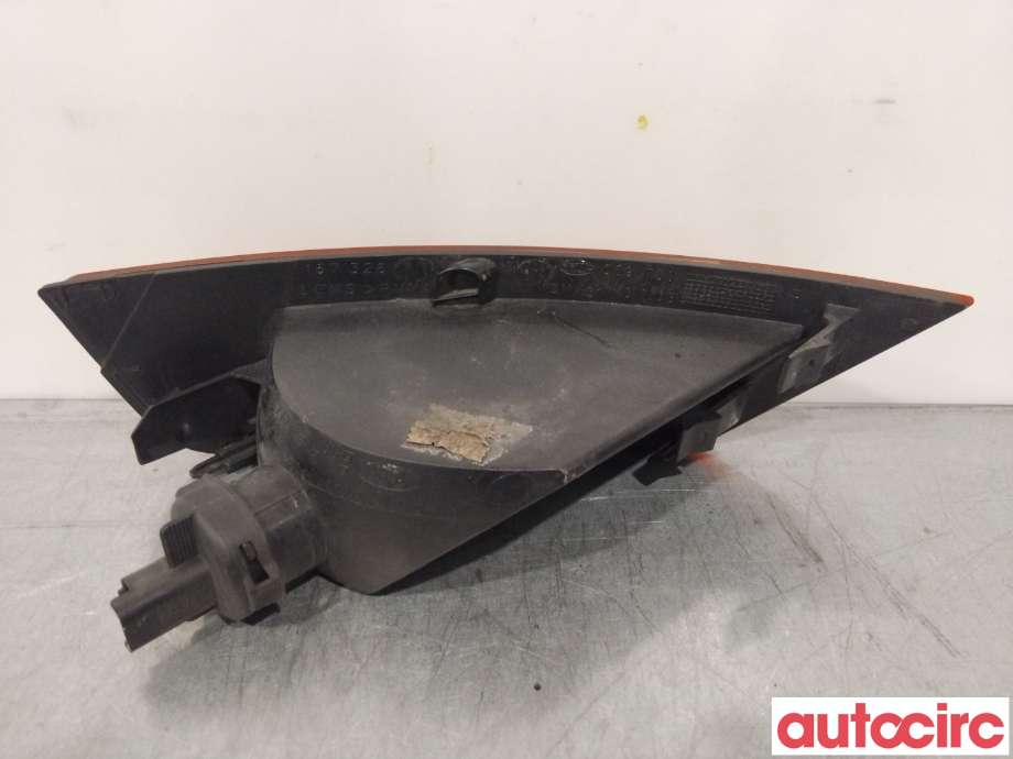 Baklykt fra støtfanger til Ford Kuga 2008-2012 (Type I)  (FORD|1507100|8V41-15K272-AB)
