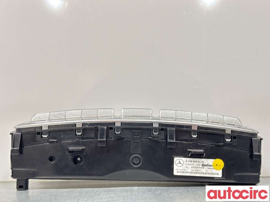 Varmeapparat betjening til Mercedes C-Klasse 2014-2018 (Fase 1) (W205) (W205) (MERCEDES|A2059059213|A2C93754000|A2059054615)