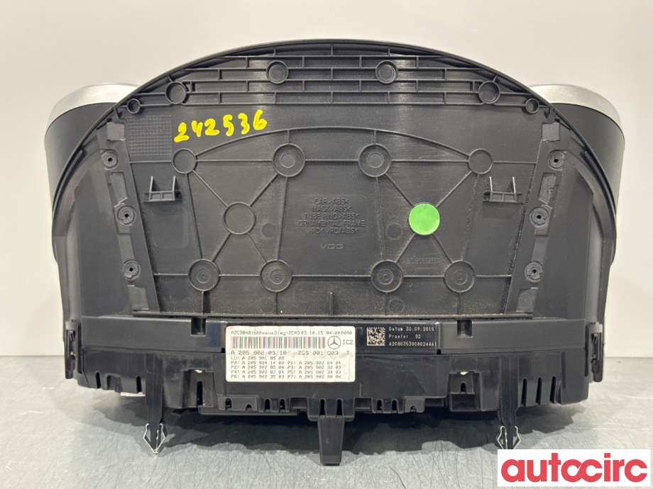 Instrumentpanel til Mercedes C-Klasse 2014-2018 (Fase 1) (W205) (W205) (MERCEDES|A2059008229|A2C98481500|A2539009805)