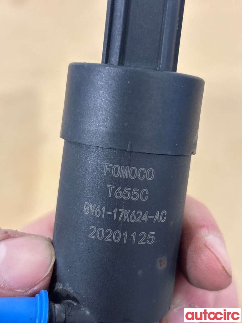 Spylerpumpe foran til Ford Transit Custom 2013-2023 (Type I)  (FORD|2201197|BV61-17K624-AC)