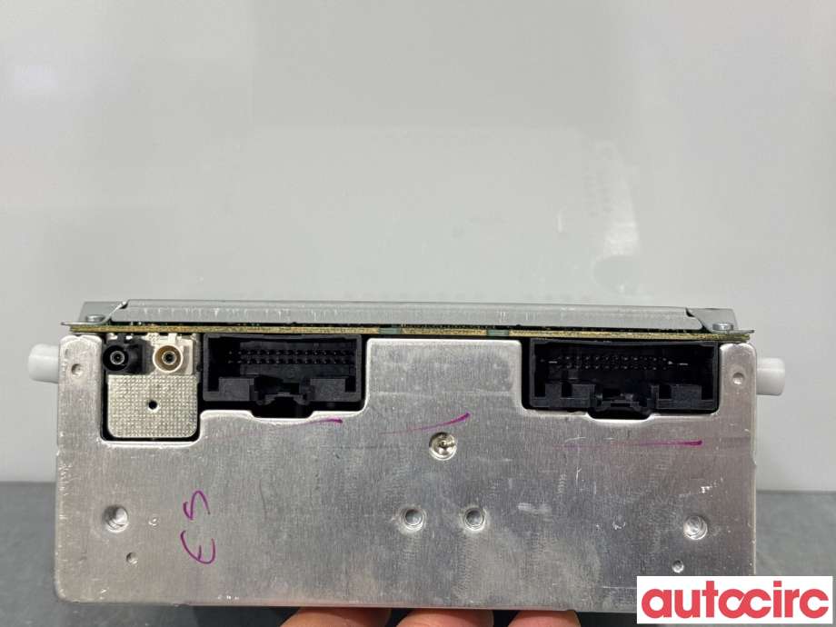 Bilstereo til Ford Fiesta 2013-2017 (Type VI, Fase 2)  (FORD|2277282||AM5T-18C815-XL)