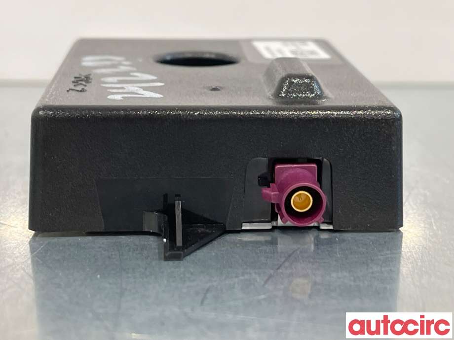 Antenne forsterker til BMW 2-Serie 2014-2021 (F22/F23) (F22/F23) (BMW|65209325735|BU923091104)
