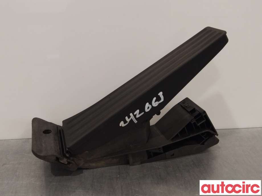Pedal gass til BMW 3-Serie 2005-2011 (E90/E91/E92/E93) (E90/E91/E92/E93) (BMW|35406889823|)