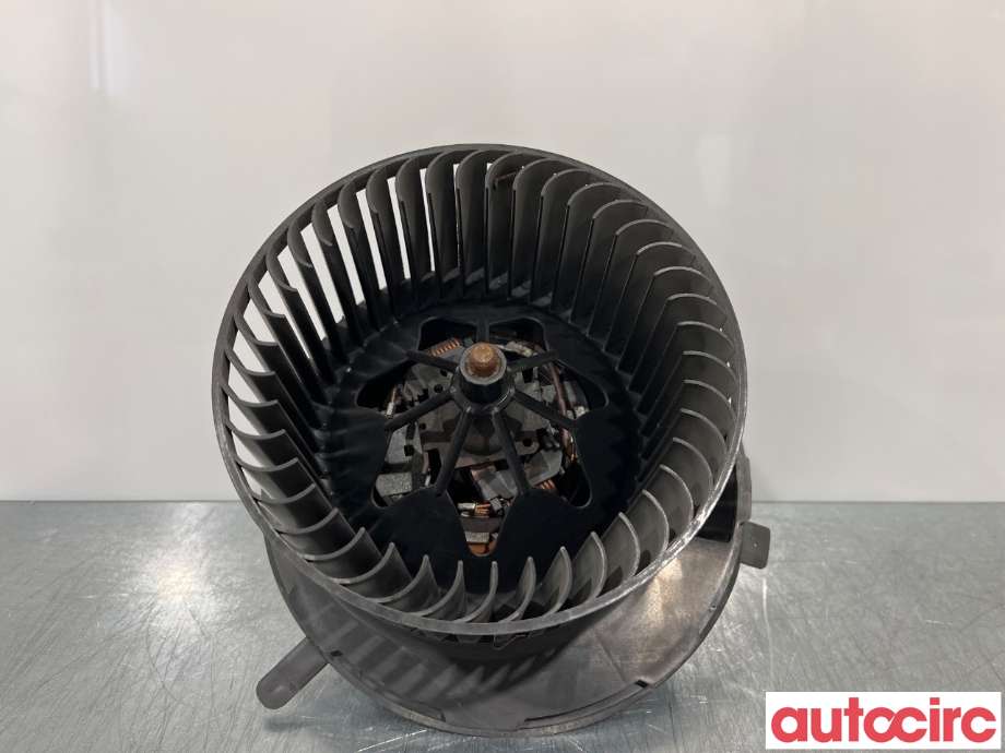 Varmeapparat motor til Škoda Octavia, 2009-2013 (Type II, Fase 2)  (SKODA|1K1820015)