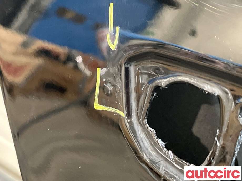 Dør høyre bak til Audi A4 2015-2019 (Type V, Fase 1) (B9) (B9) (AUDI|8W9833052E)