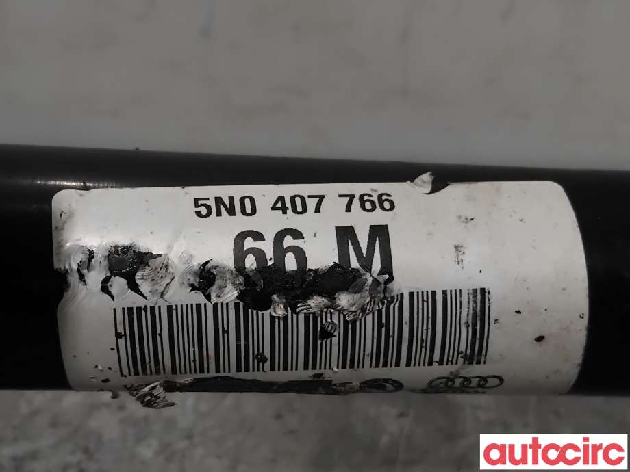 Drivaksel høyre foran til VW Tiguan 2011-2016 (Type I, Fase 2)  (VOLKSWAGEN|5N0407766X|5N0407766|5WA407272R)